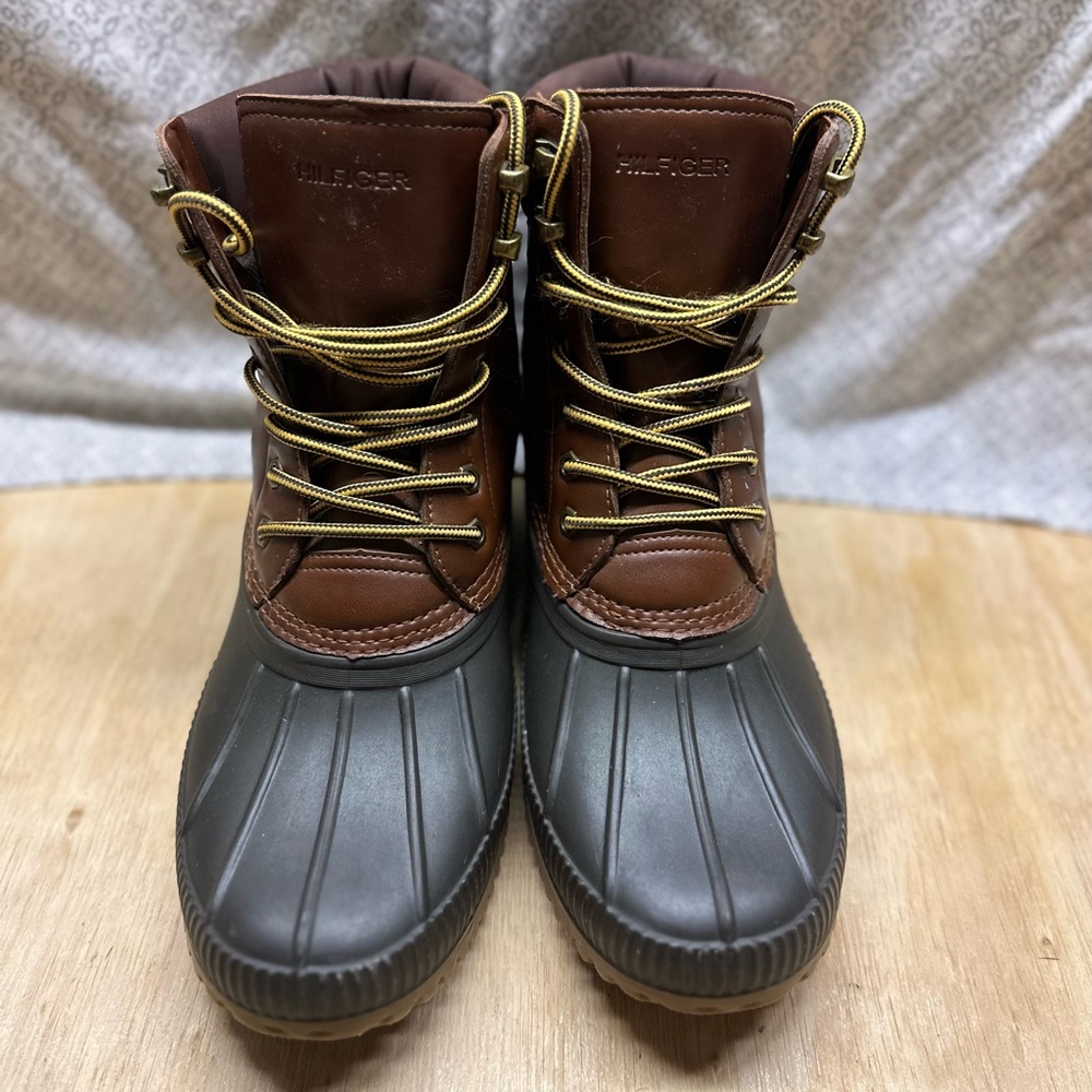 Tommy Hilfiger Colins2 Men’s Duck Boots Size 11 preowned